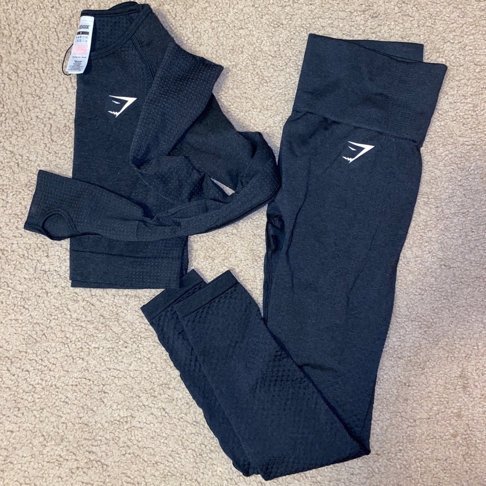 Gym shark set(SOLD)